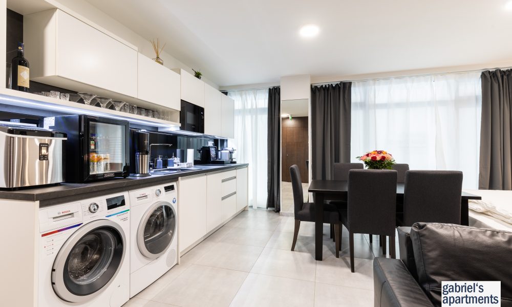 Read more about the article Protected: Deluxe Family Suite – Reserve